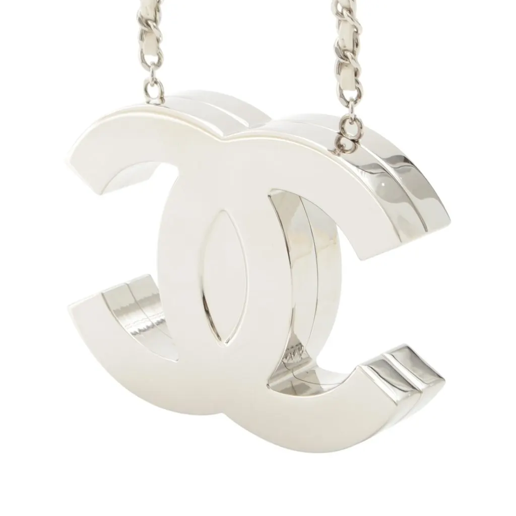 Chanel CC Brass and Lambskin Mirror Necklace Silver Metal Very good - Back View