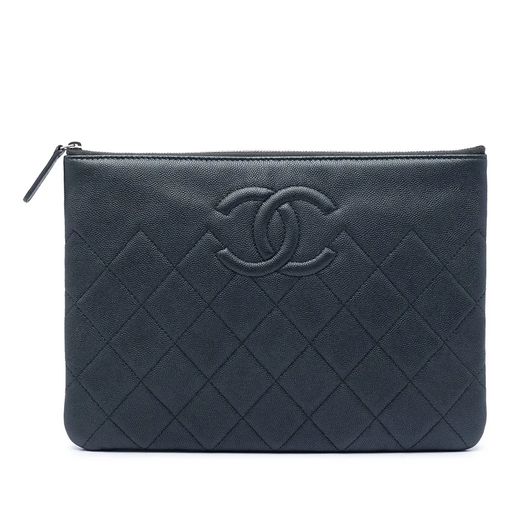 Chanel Medium CC Quilted Caviar O Case Clutch Black Leather Very good - Front View