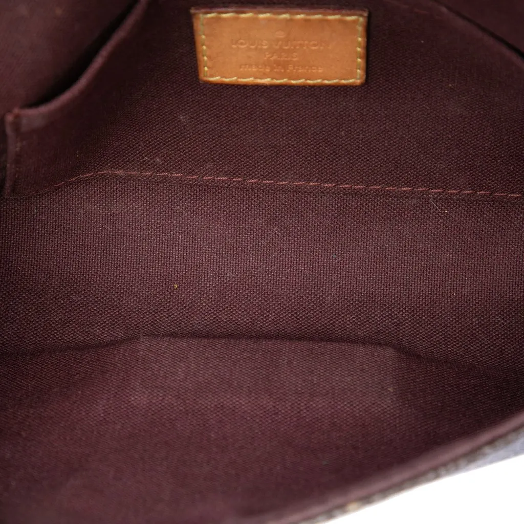 Louis Vuitton Monogram Favorite PM Brown Very good - Model View