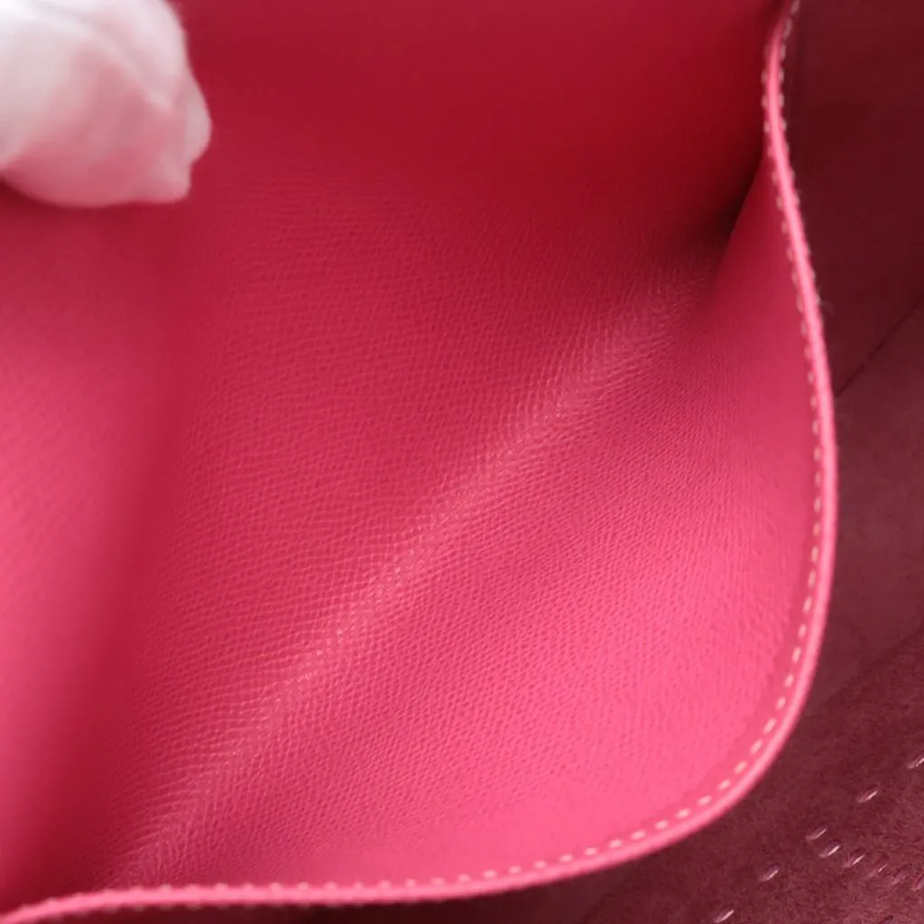 Hermès Epsom Evelyne 29 Pink Leather Good - Model View