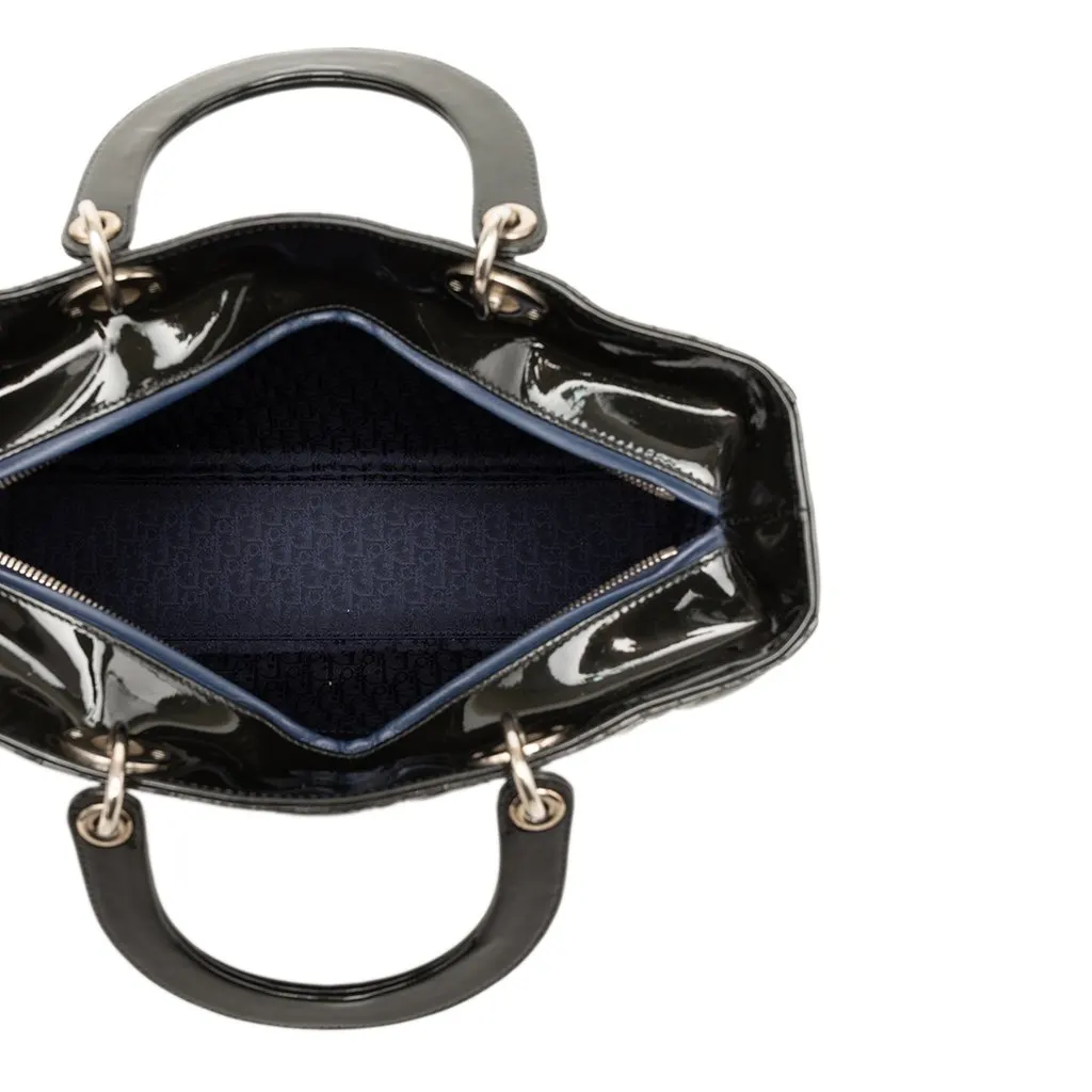 Dior Large Patent Cannage Lady Dior Black Leather Very good - Model View