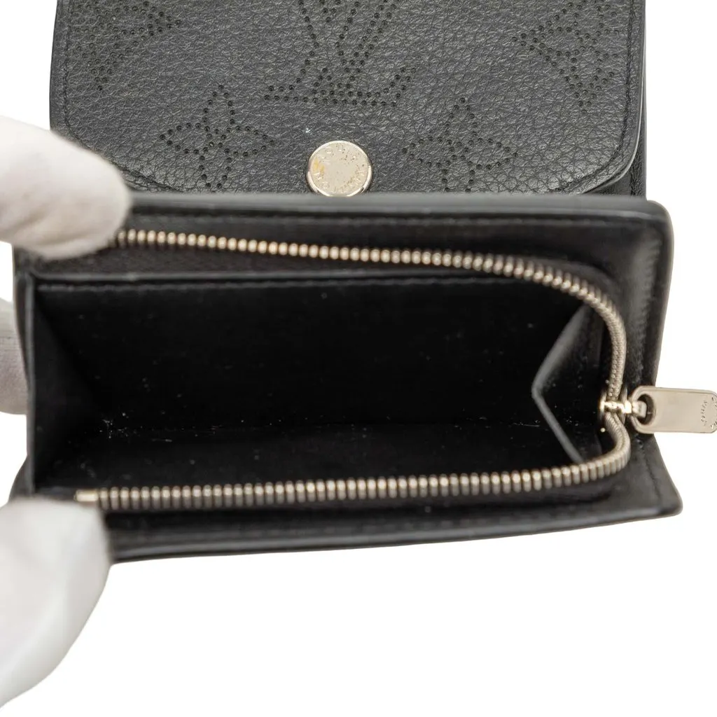Louis Vuitton Monogram Mahina Iris XS Black Leather Very good - Model View