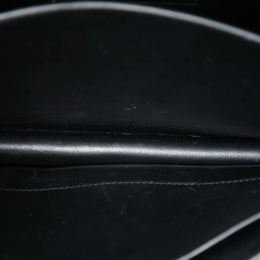 Saint Laurent Smooth Calfskin Monogram Cassandra Clasp Bag Black Leather Very good - Model View