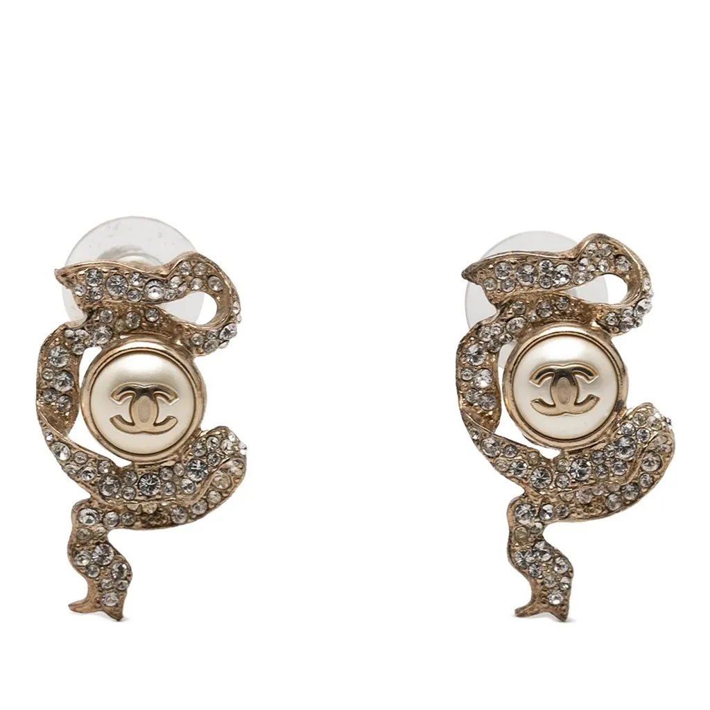 Chanel CC Gold Plated Faux Pearl & Strass Ribbon Push Back Earrings Gold Metal Very good - Front View