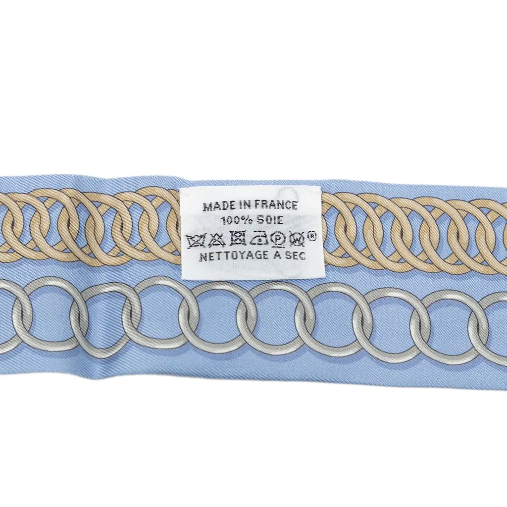 Hermès Maillons Silk Twilly Scarf Blue Very good - Model View