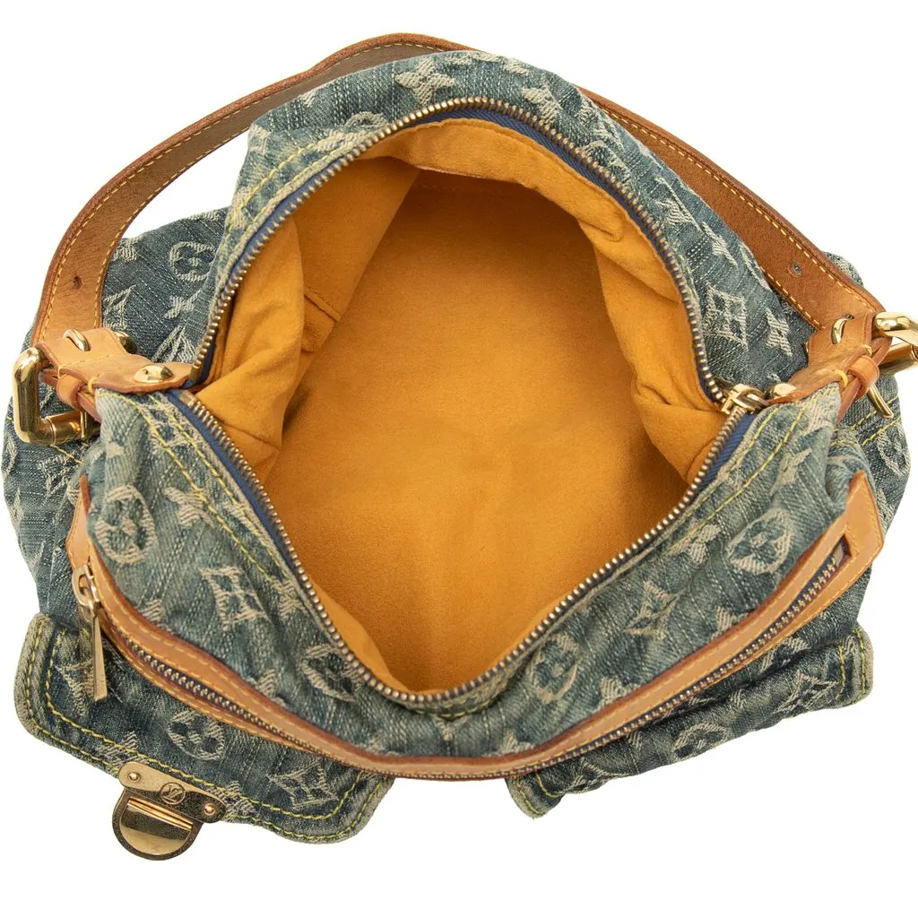 Louis Vuitton Monogram Denim Baggy PM Blue Very good - Model View