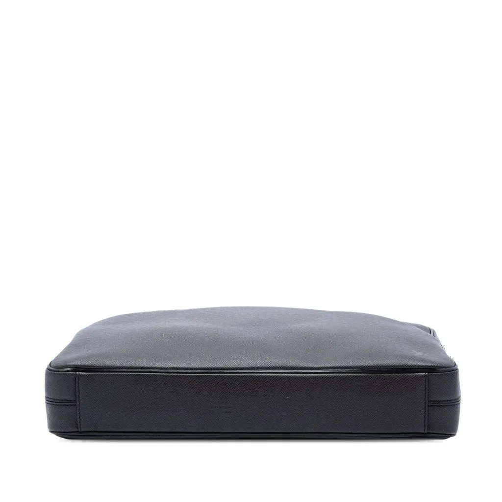 Louis Vuitton Taiga Porte Documents Business PM Black Leather Very good - Inside View