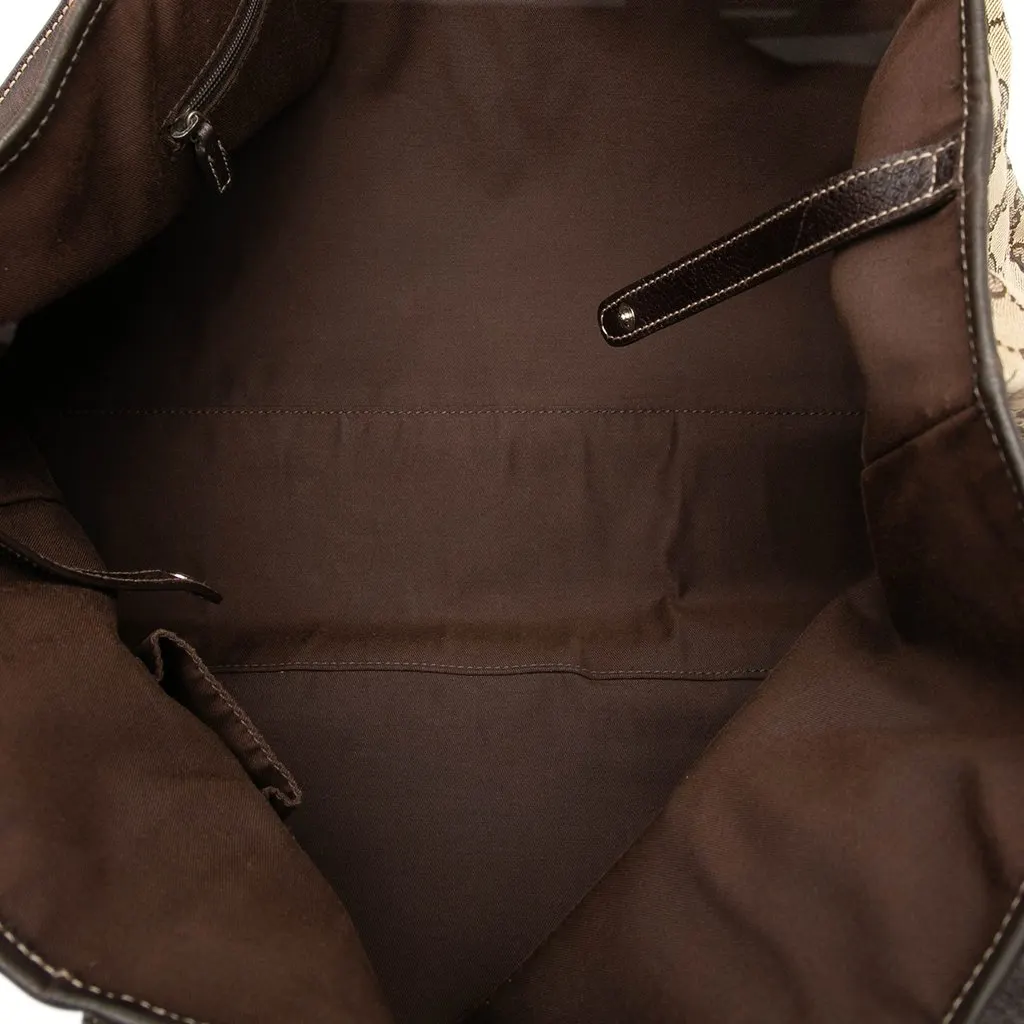 Gucci GG Canvas Princy Tote Beige Canvas Very good - Model View