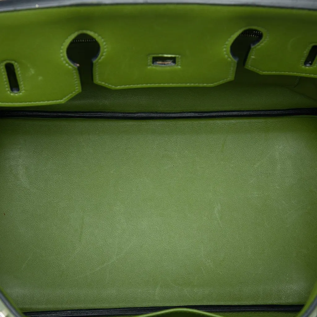 Hermès Swift Birkin Retourne 35 Green Leather Good - Model View