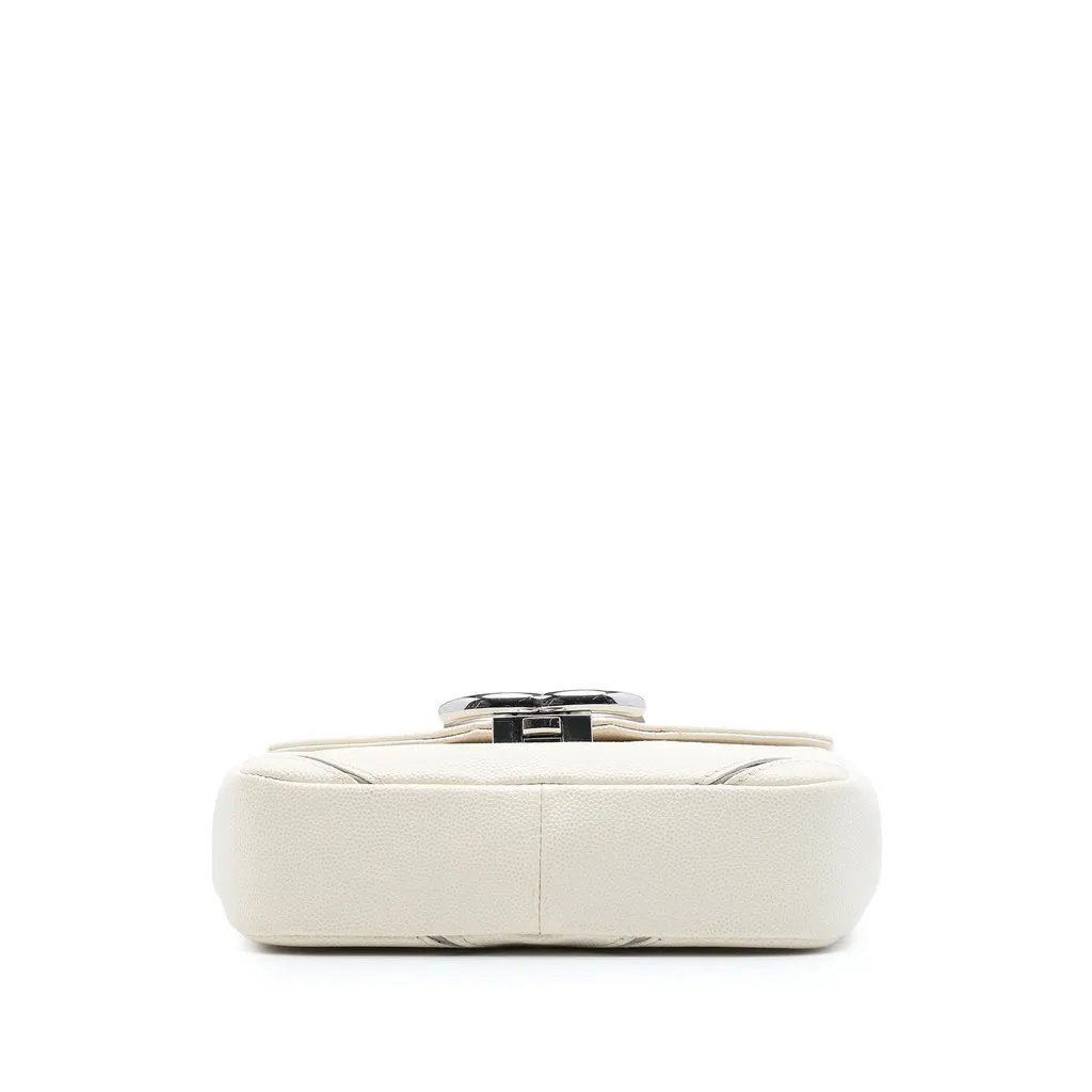 Chanel Small Macro Chevron Caviar Flap White Leather Very good - Inside View