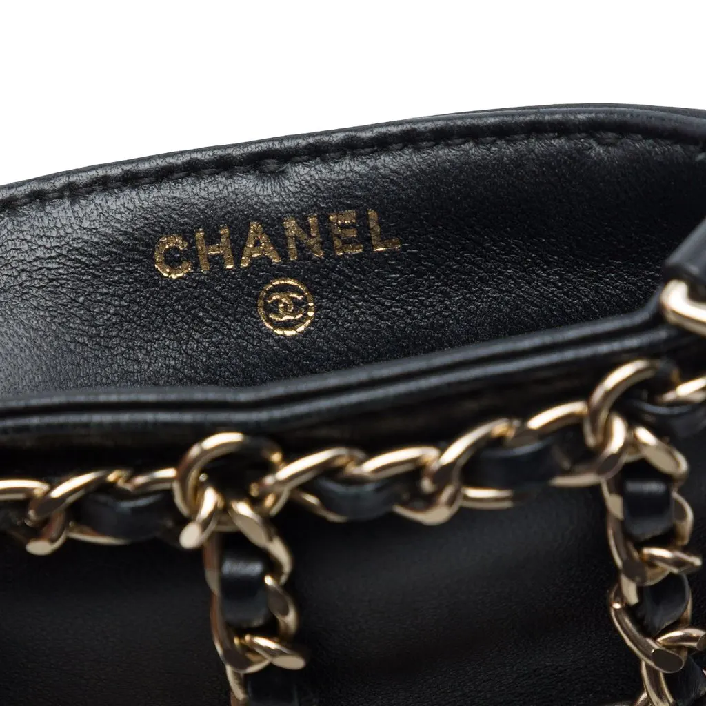 Chanel Lambskin Tech Me Out Clutch With Chain Black Leather Very good - Box View