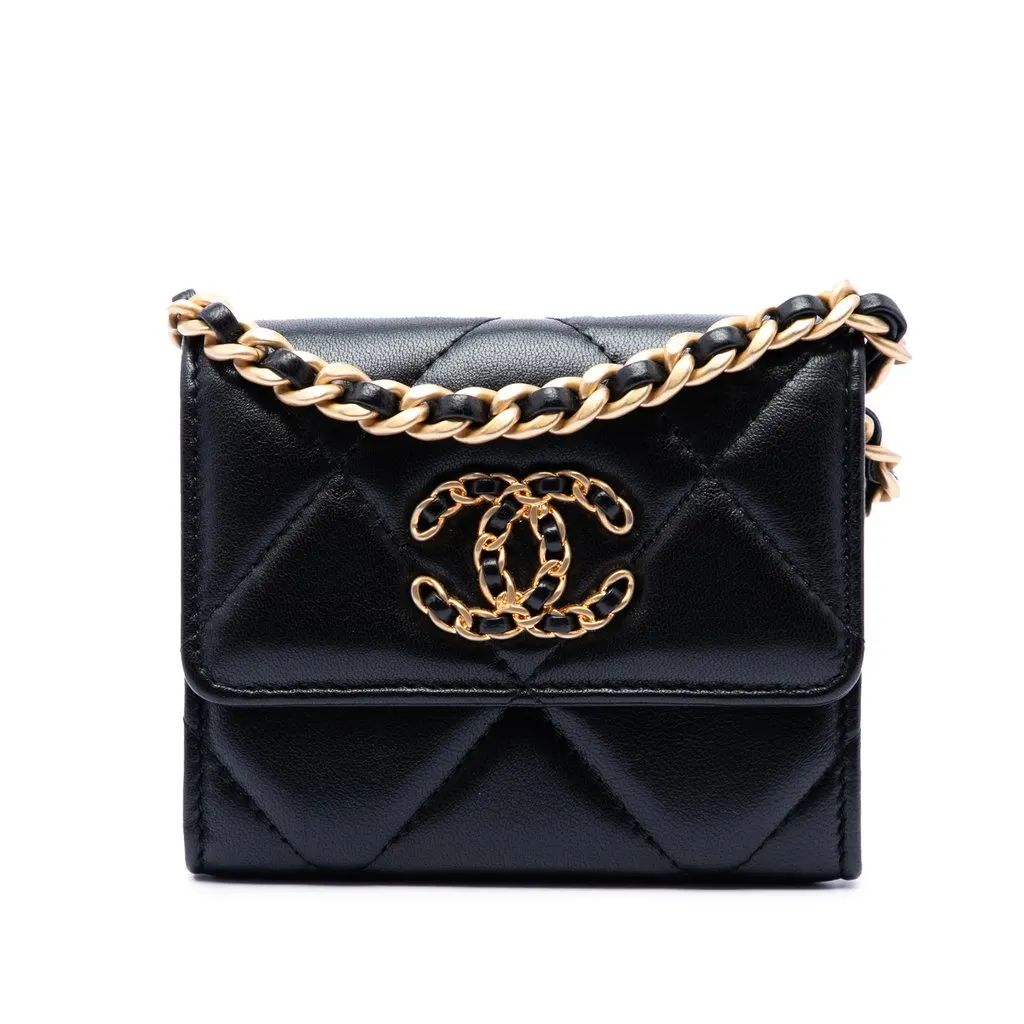 Chanel Quilted Lambskin 19 Flap Coin Purse With Chain Black Leather Very good - Front View