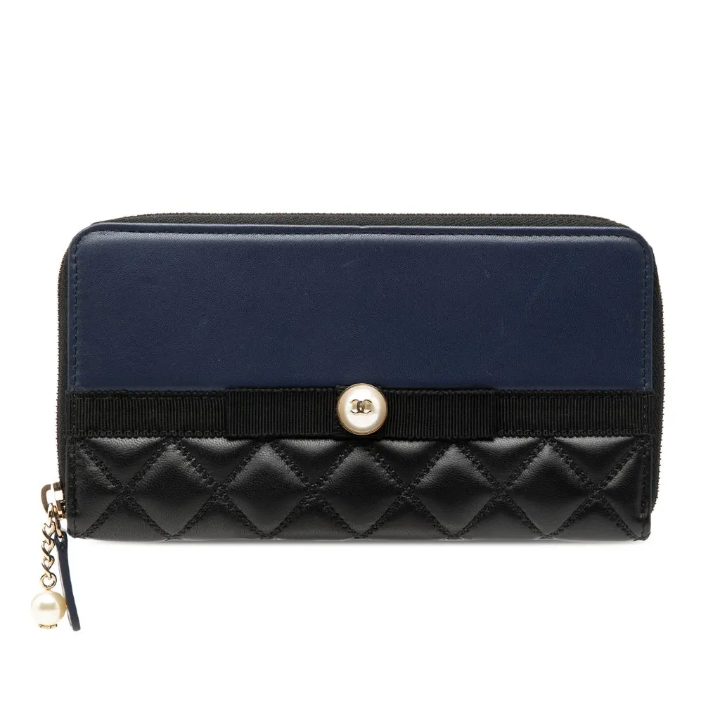Chanel Bicolor Quilted Lambskin Faux Pearl Ribbon Long Wallet Black Leather Very good - Front View