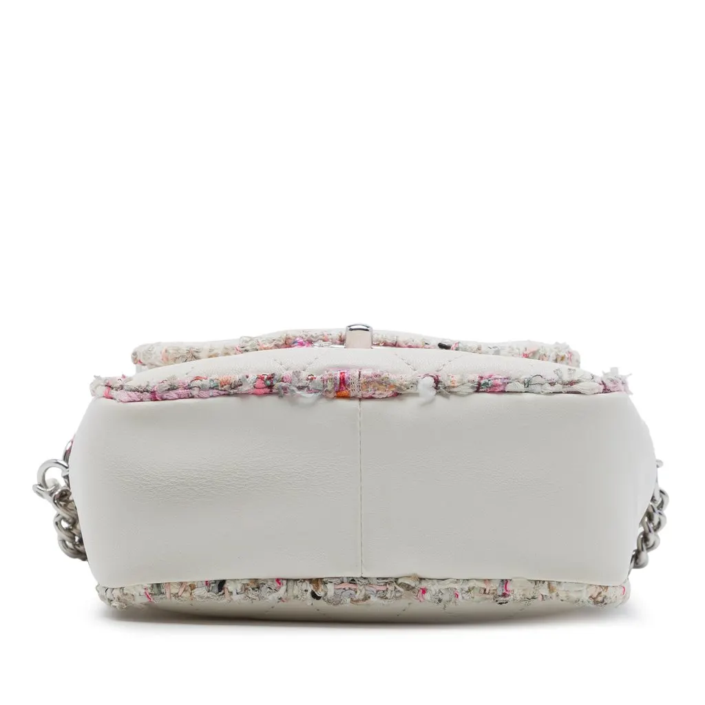 Chanel Quilted Lambskin and Tweed Elegant Satchel White Leather Very good - Inside View