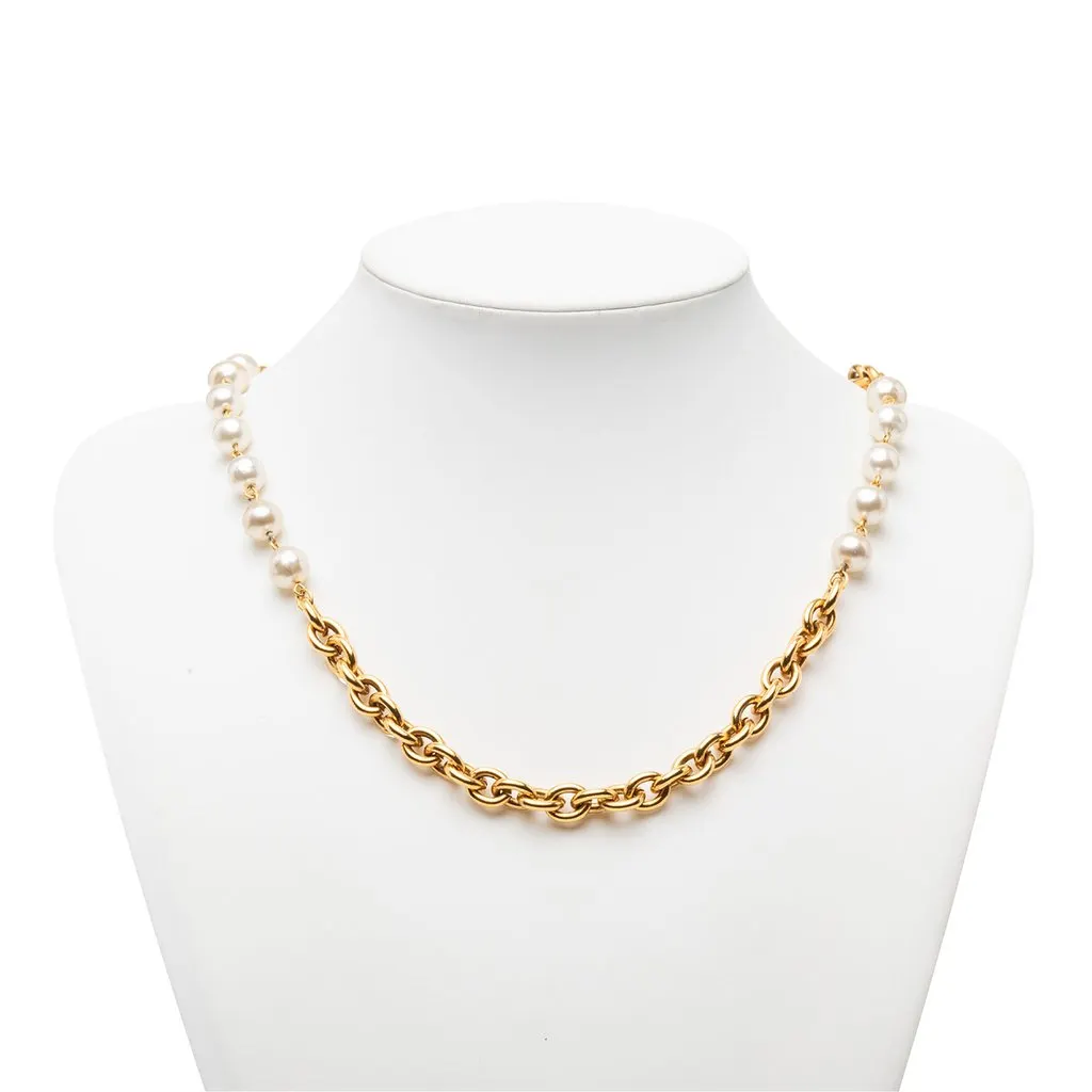 Chanel Gold Plated Faux Pearl Chain Necklace Gold Metal Very good - Model View