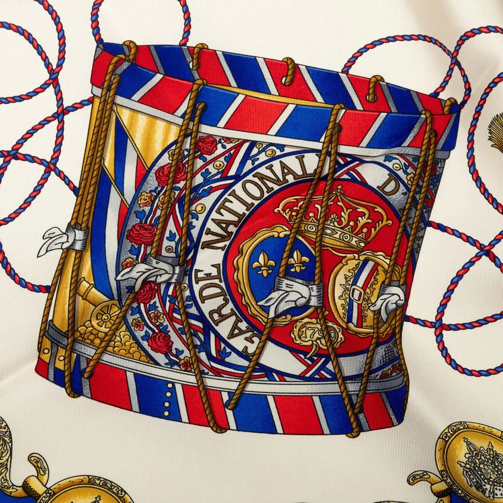 Hermès Les Tambours Silk Scarf 90 White Silk Very good - Box View