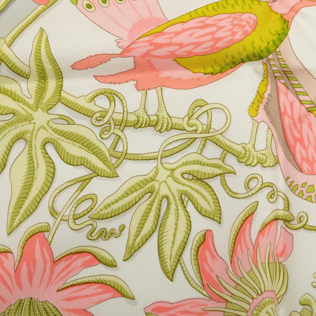 Hermès Caraibes Silk Scarf 90 White Silk Very good - Box View