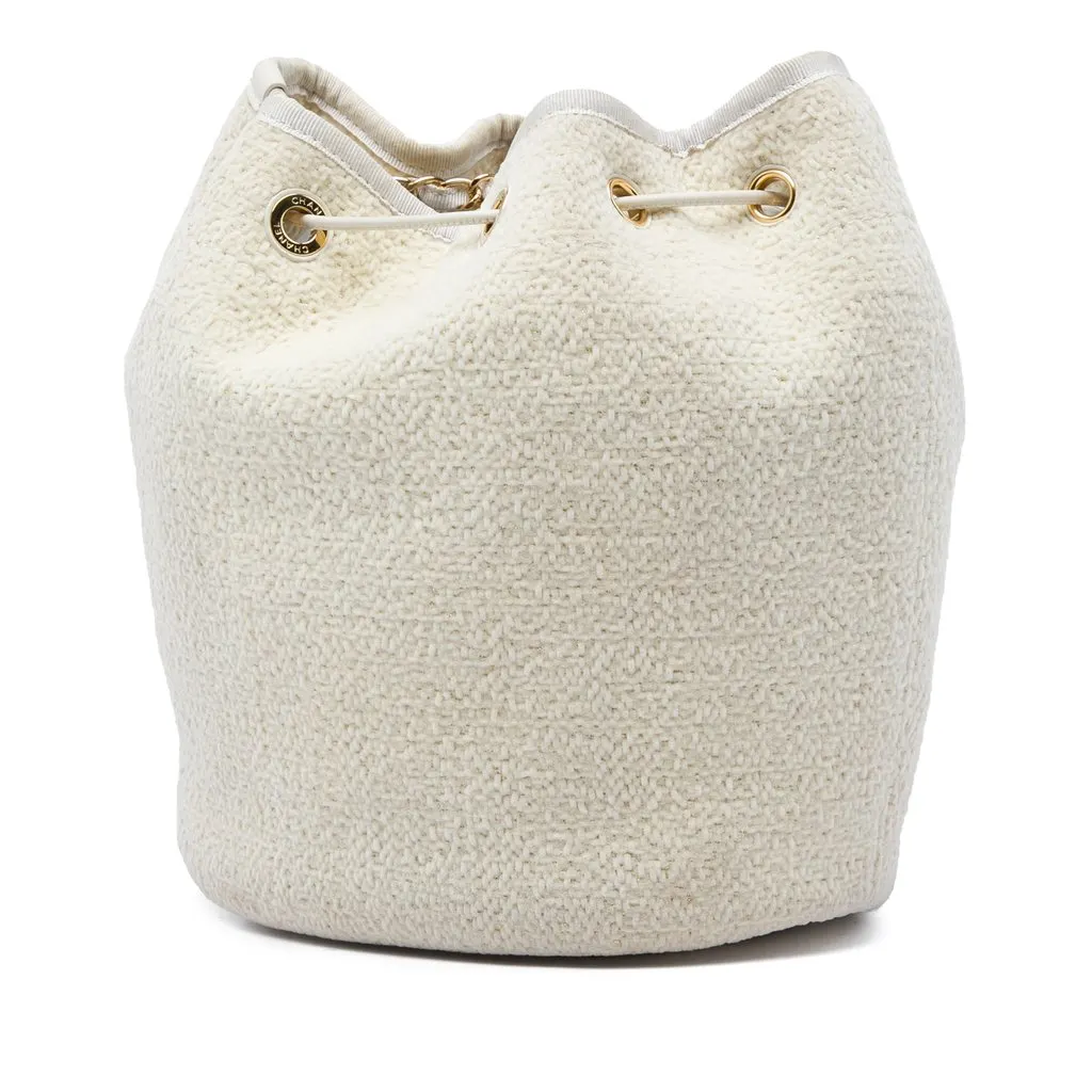 Chanel Small Tweed Deauville Drawstring Bucket Bag White Very good - Back View