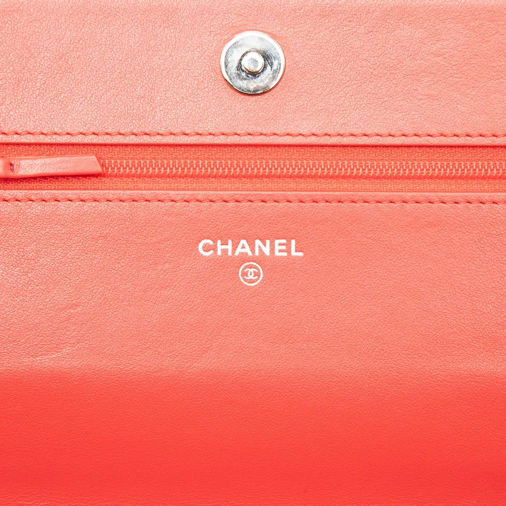 Chanel CC Embossed Lambskin Camellia Wallet On Chain Red Leather Very good - Box View