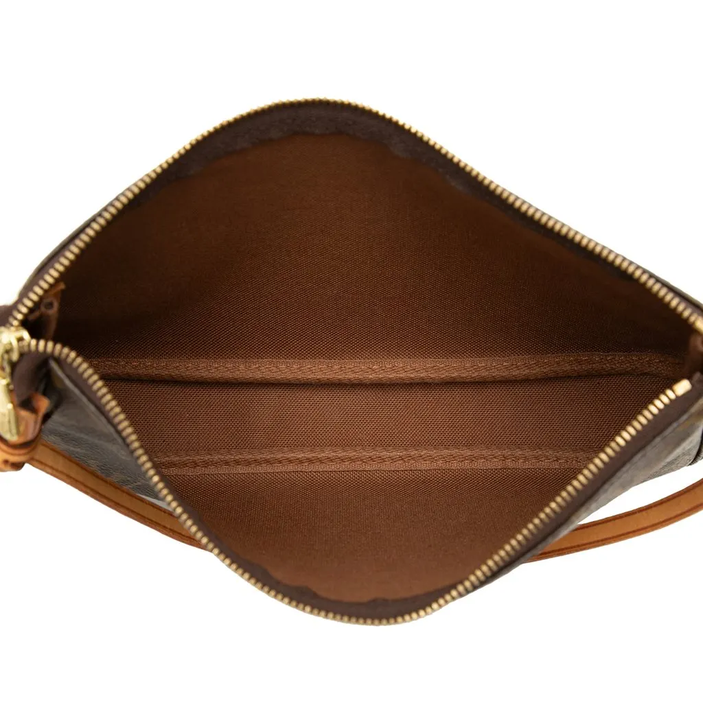 Louis Vuitton Monogram Pochette Accessoires Brown Very good - Model View