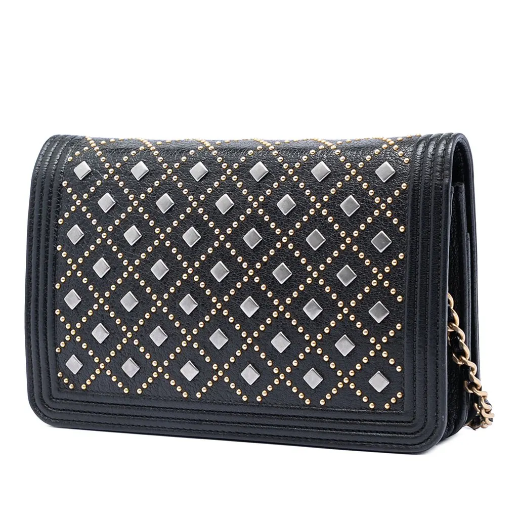 Chanel Studded Grained Calfskin Boy Wallet On Chain Black Leather Very good - Back View