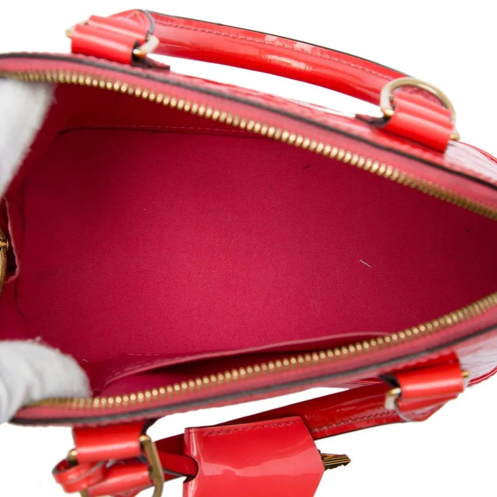 Louis Vuitton Monogram Vernis Alma BB Red Leather Very good - Model View