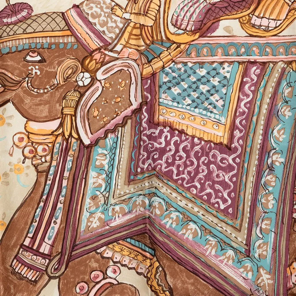 Hermès Beloved India Silk Scarf 90 Brown Silk Never worn - Back View