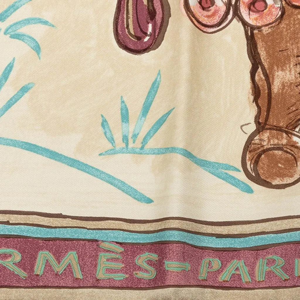 Hermès Beloved India Silk Scarf 90 Brown Silk Never worn - Box View