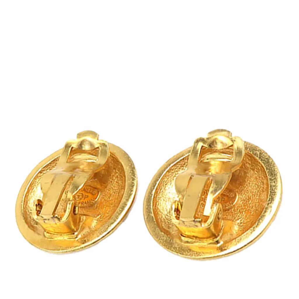 Chanel CC Gold Plated Quilted Round Clip On Earrings Gold Metal Very good - Inside View