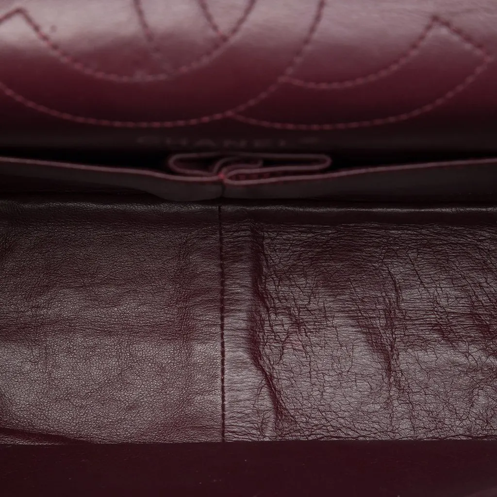 Chanel Quilted Aged Calfskin Reissue 2.55 Double Flap 226 Black Leather Good - Model View