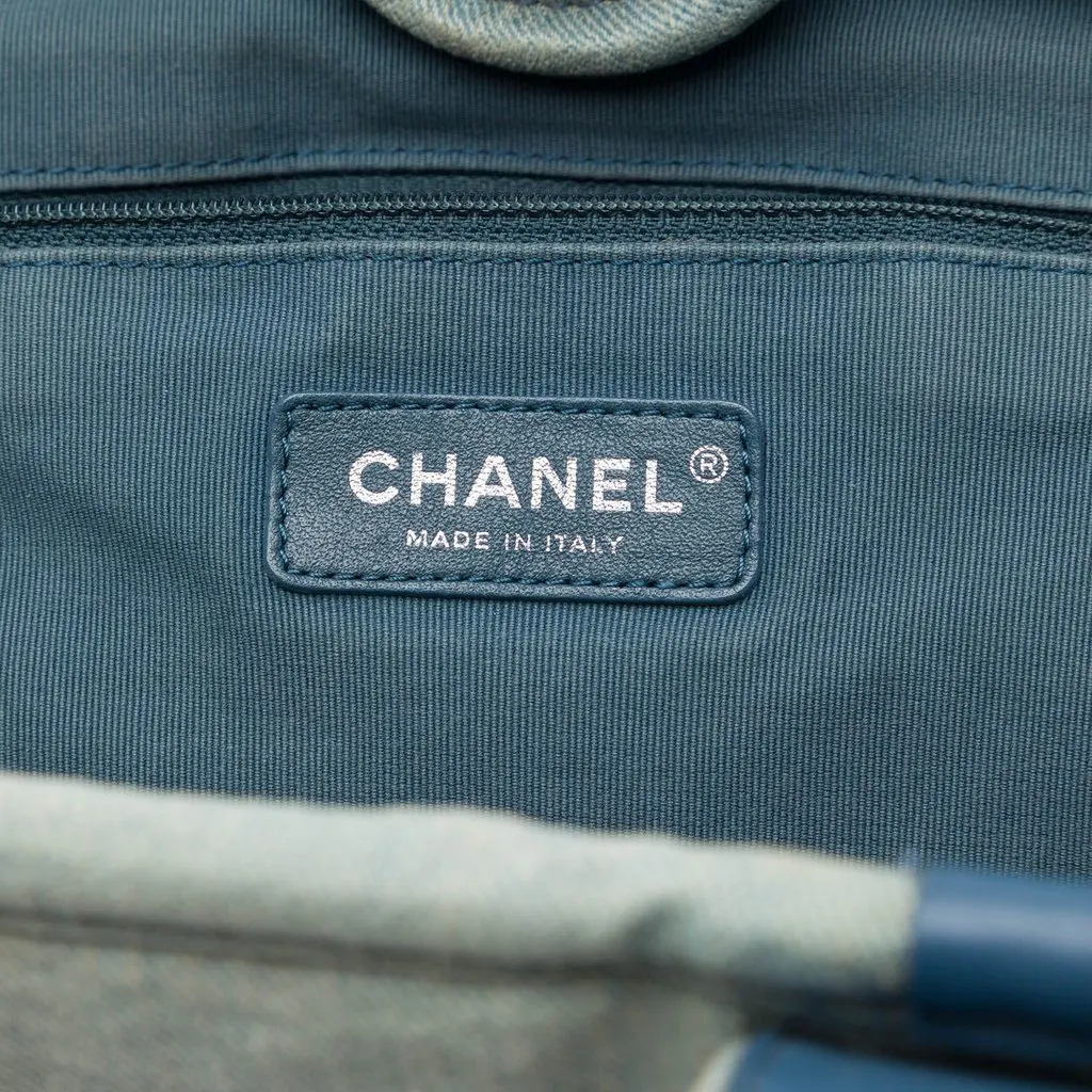 Chanel Small Denim Deauville Tote Blue Very good - Box View