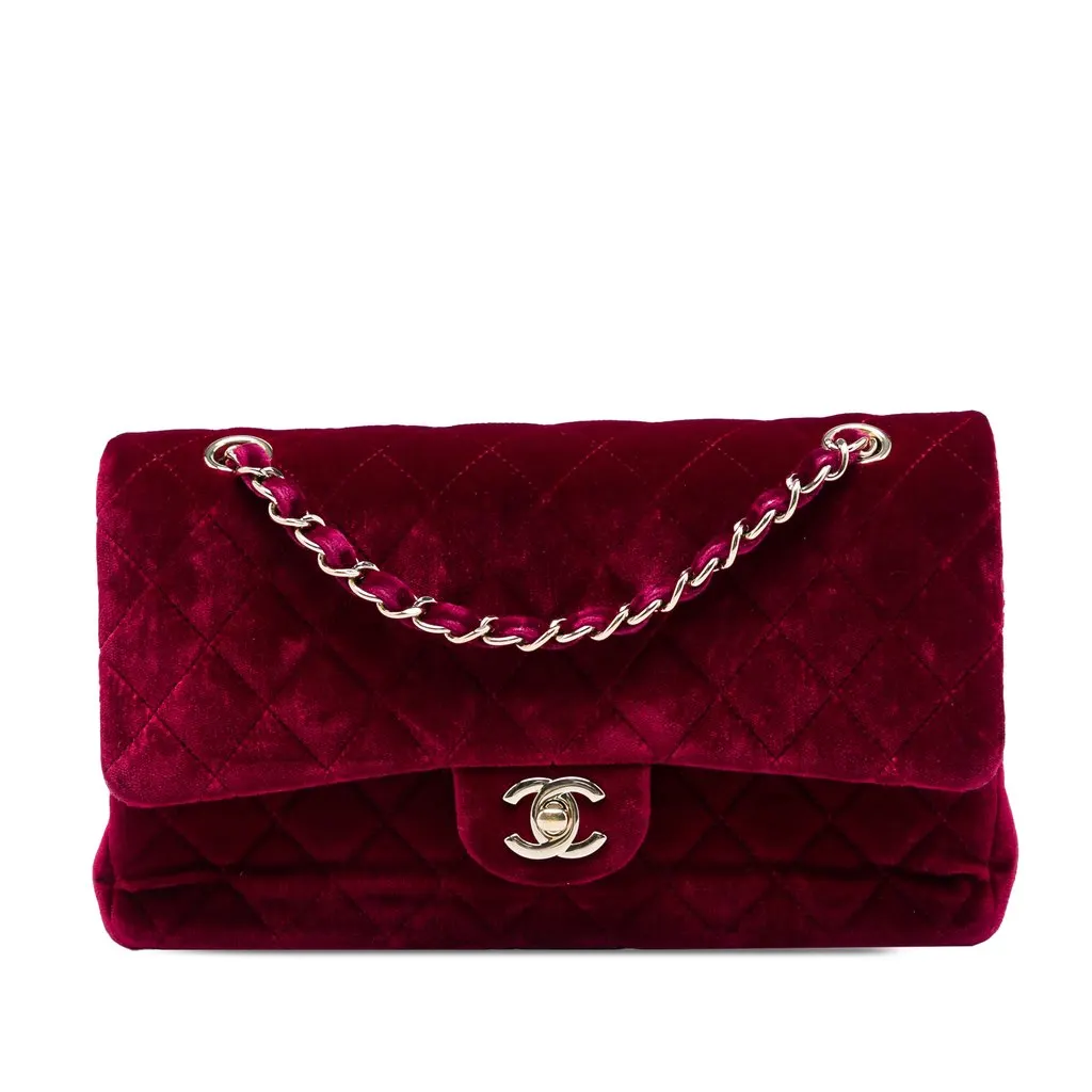 Chanel Medium Classic Velvet Double Flap Red Very good - Front View