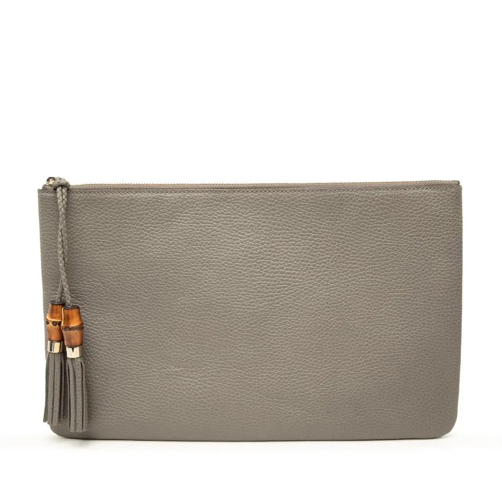 Gucci Calfskin Bamboo Tassel Clutch Grey Leather Very good - Front View