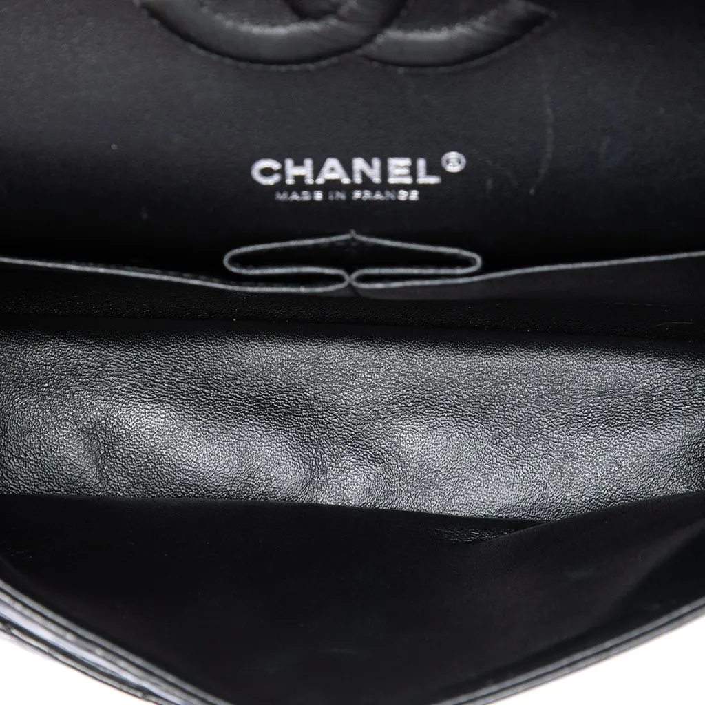 Chanel Medium Classic Shiny Crumpled Calfskin So Black Double Flap Black Leather Very good - Model View