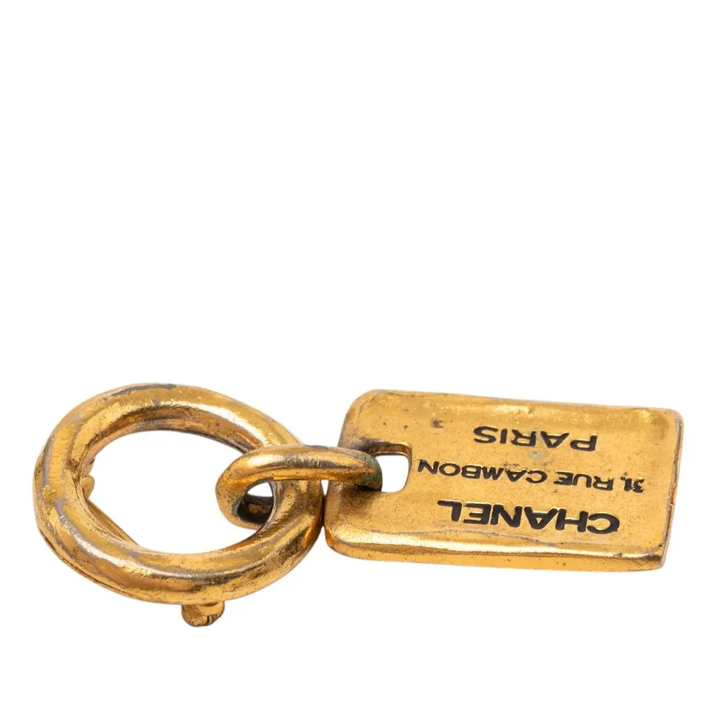 Chanel Gold Plated Rue Cambon Tag Brooch Gold Metal Very good - Model View
