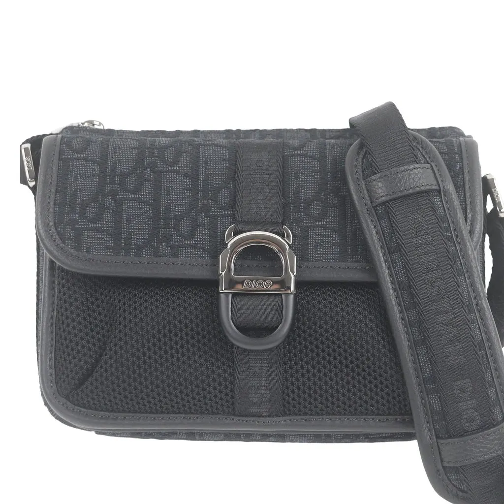 Dior Mini Oblique Jacquard and Mesh Dior 8 Messenger Bag Black Never worn - Front View