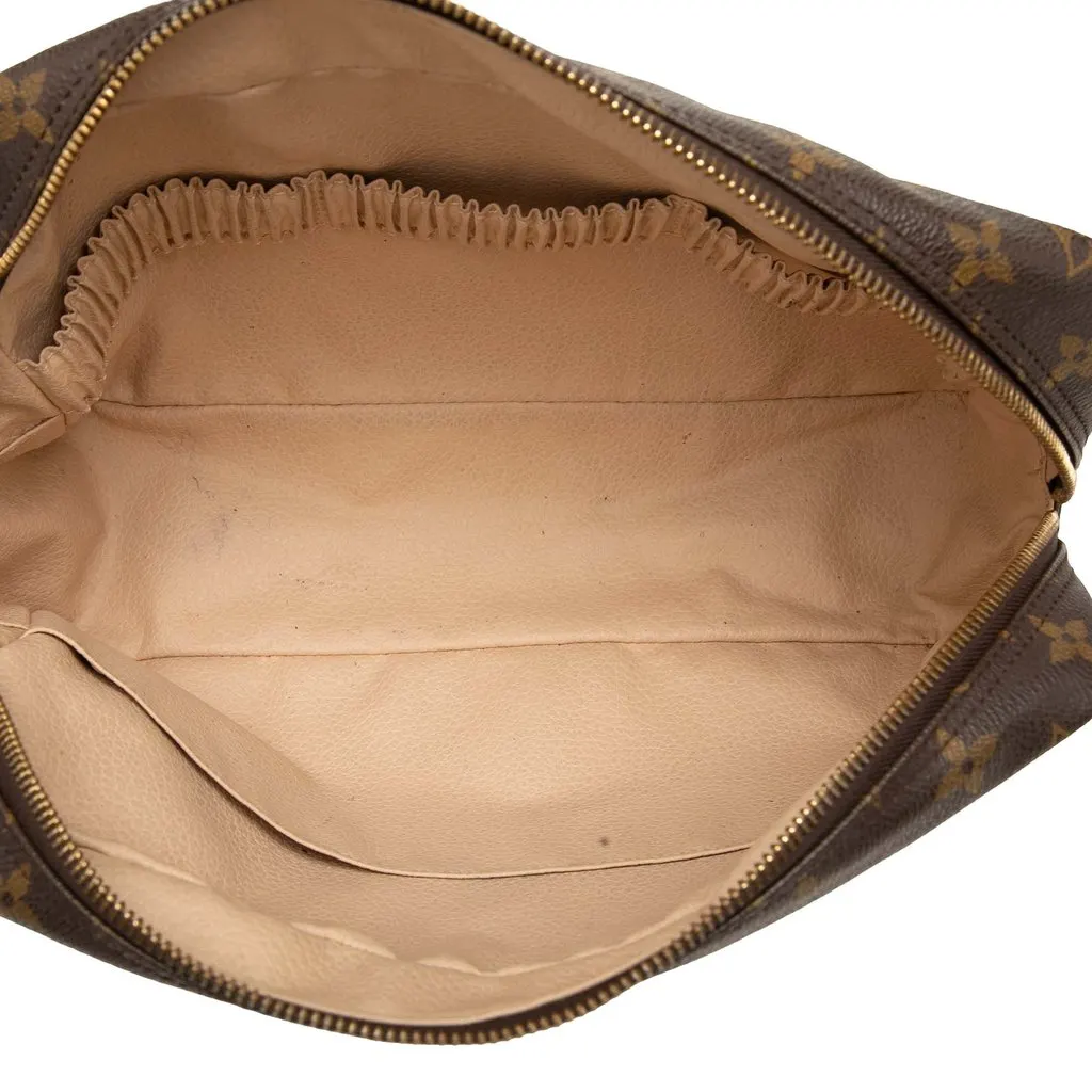 Louis Vuitton Monogram Trousse Toilette 28 Brown Canvas Good - Model View