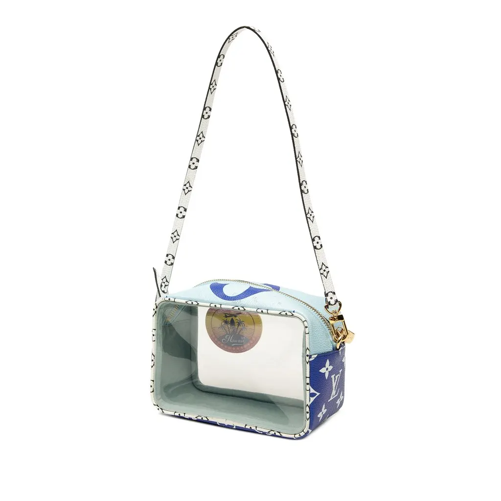 Louis Vuitton Monogram Giant Beach Pouch Blue Plastic Very good - Back View