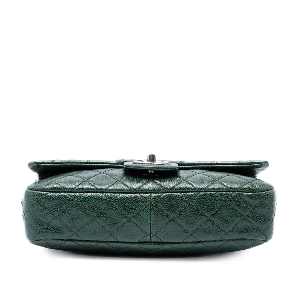 Chanel Medium Quilted Caviar Easy Flap Green Leather Very good - Model View