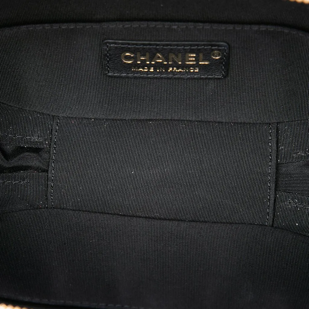 Chanel Small CC Quilted Crumpled Calfskin Vanity Case White Leather Good - Model View