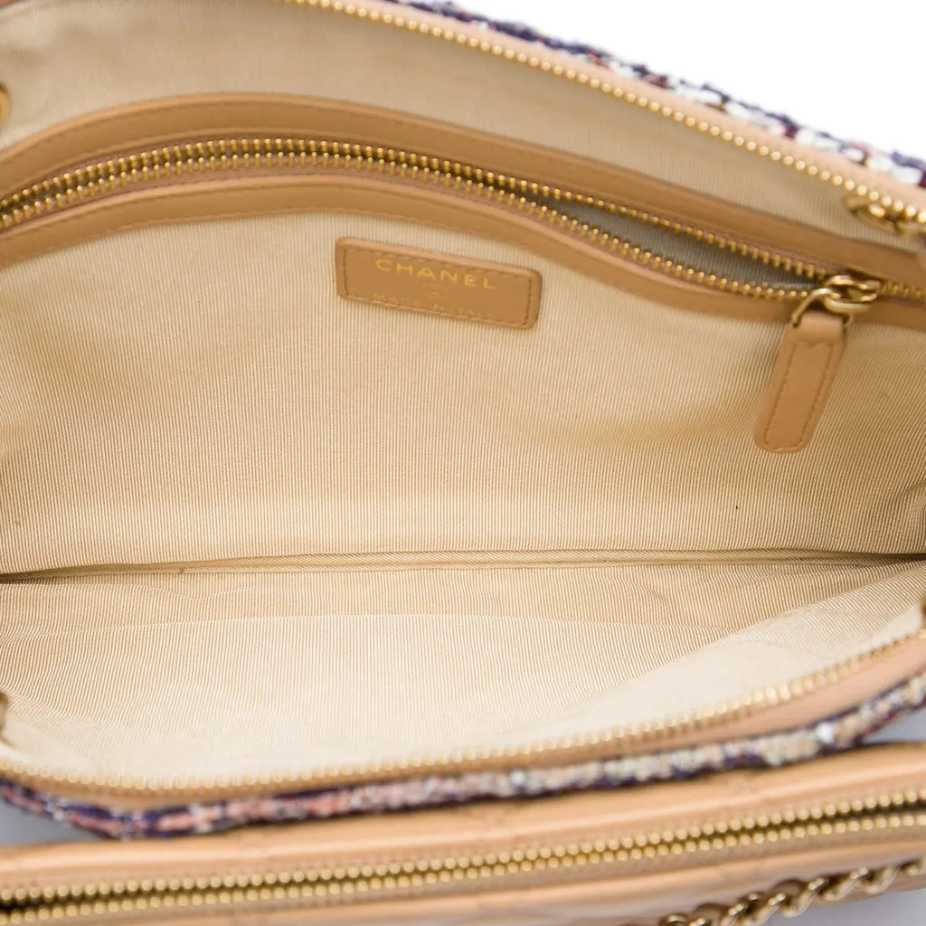 Chanel Quilted Lambskin and Tweed Double Case with Chain Brown Leather Very good - Model View