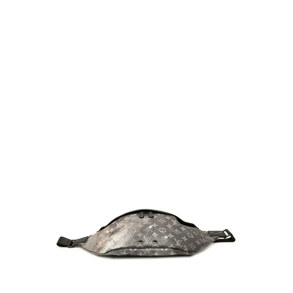 Louis Vuitton Monogram Galaxy Discovery Bumbag Black Canvas Very good - Inside View