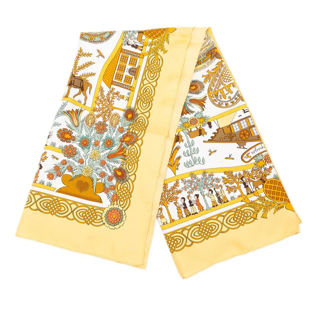 Hermès Decoupages Silk Scarf 90 White Silk Good - Front View