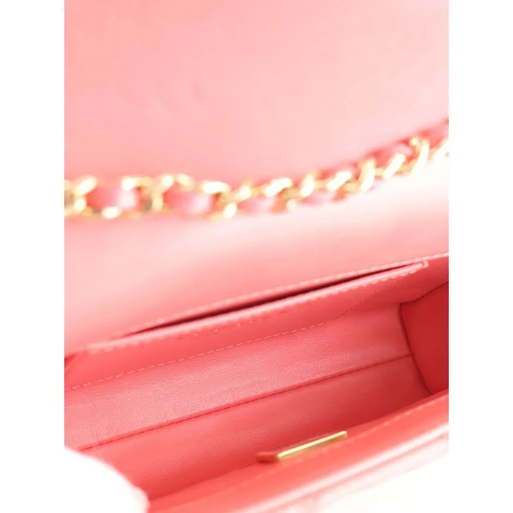 Chanel Mini CC Quilted Lambskin Chain Flap Pink Leather Very good - Model View