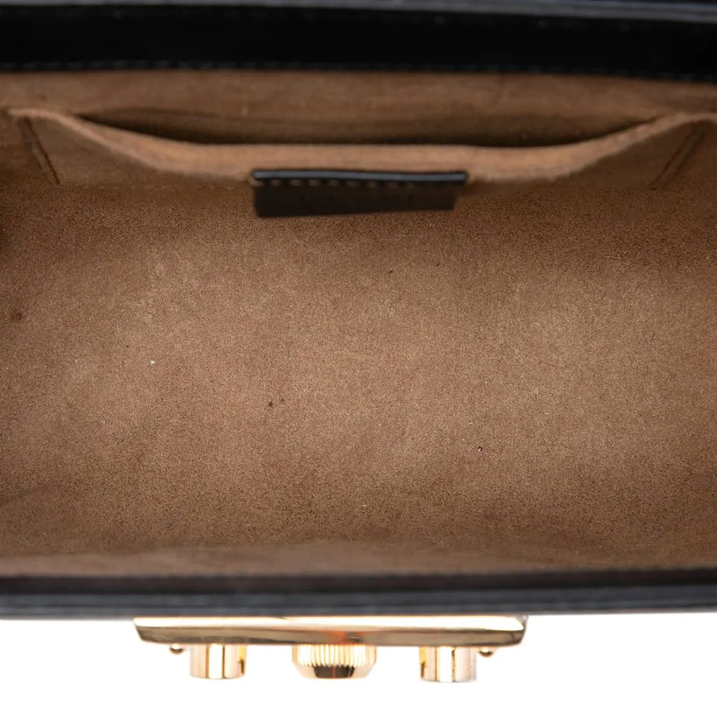 Gucci Small GG Supreme Padlock Crossbody Beige Very good - Model View