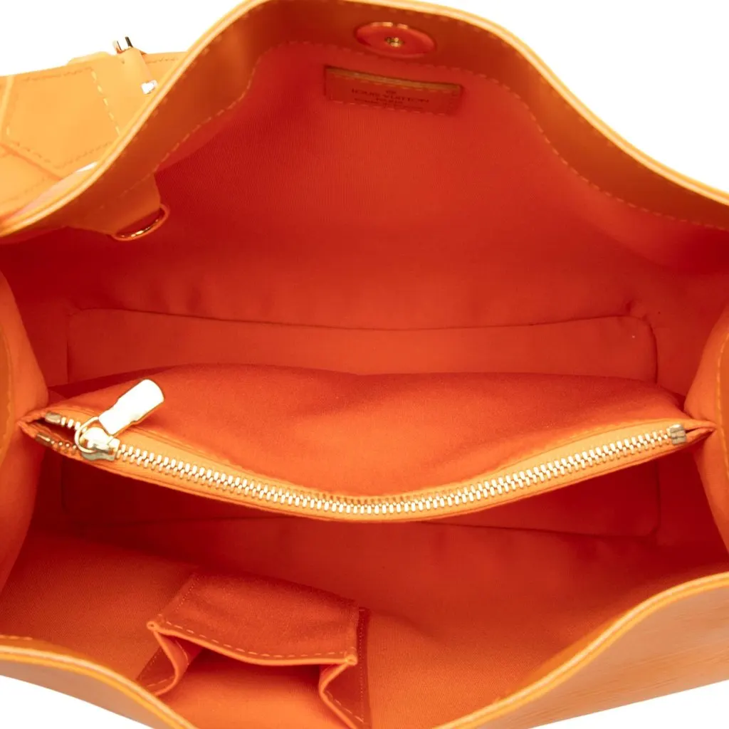 Louis Vuitton Epi Mandara MM Orange Leather Good - Model View