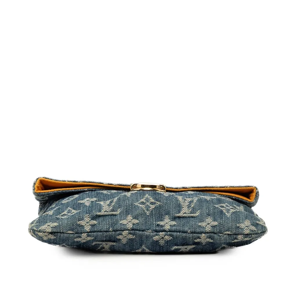 Louis Vuitton Monogram Denim Pochette Plate Blue Very good - Inside View