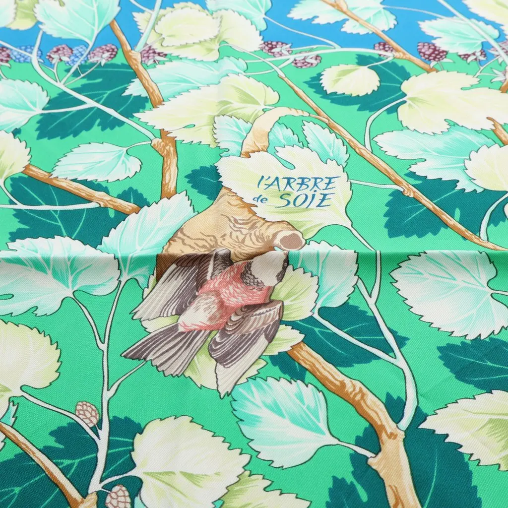 Hermès L Arbre de Soie Silk Scarf 90 Black Very good - Back View