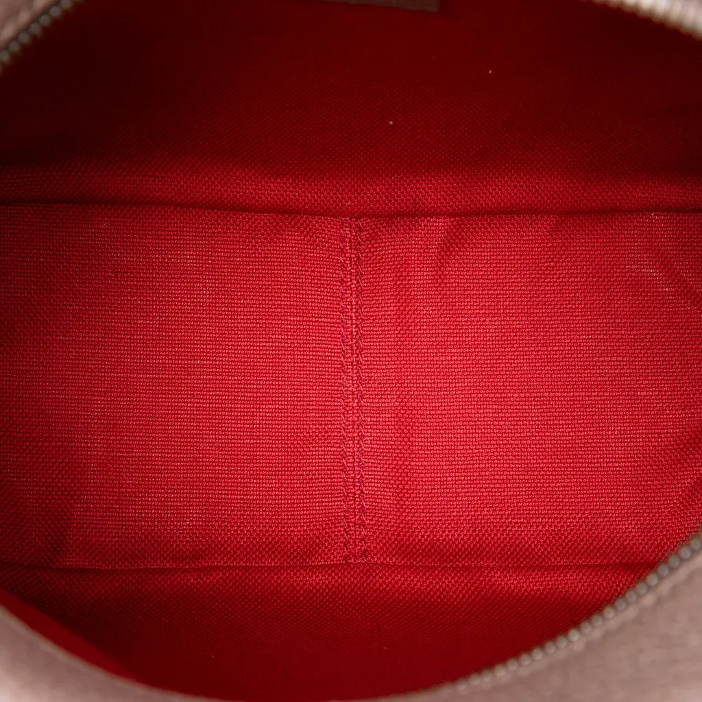 Gucci Houndstooth Canvas Soft Trunk Crossbody Red Very good - Model View
