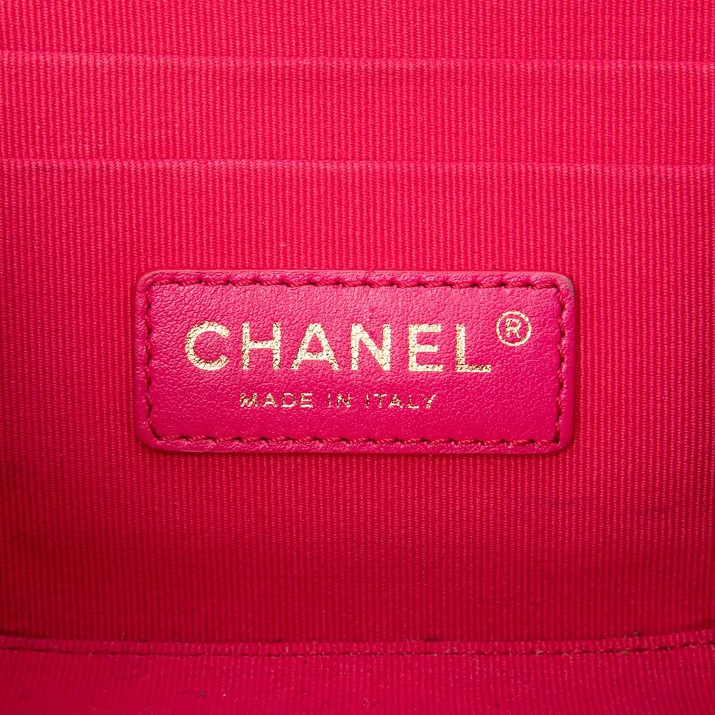 Chanel Small Quilted Calfskin Chain Bar Vanity Case with Chain Black Leather Very good - Box View